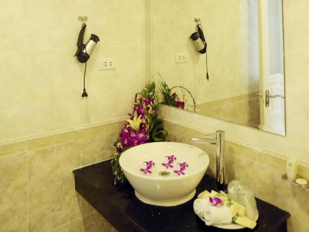 Lenid De Ho Guom Hotel