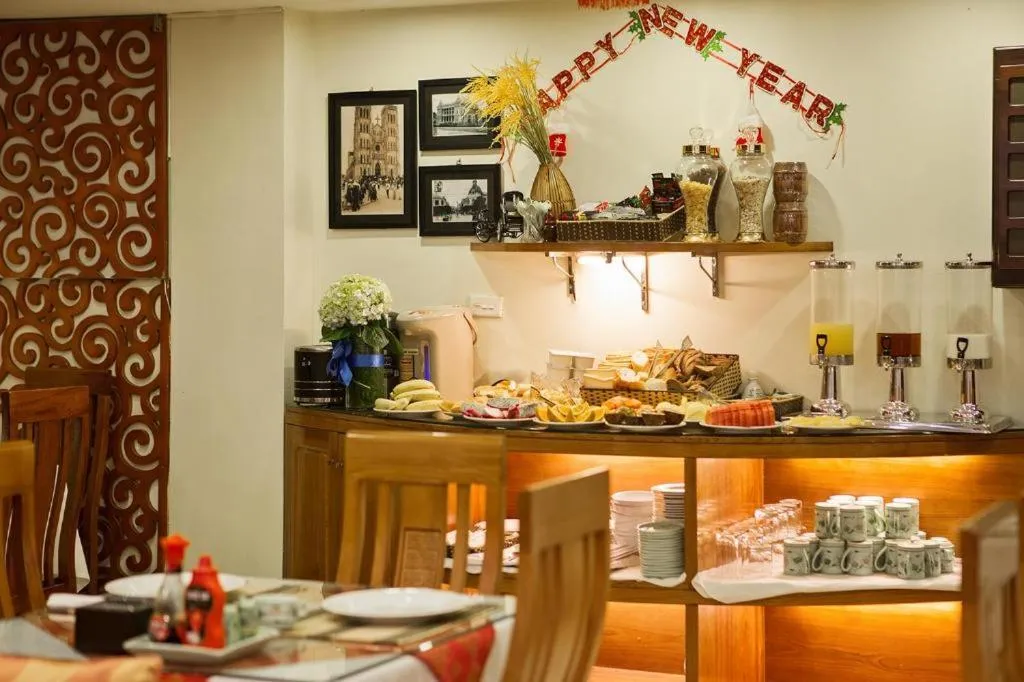 Hanoi Impressive Hotel