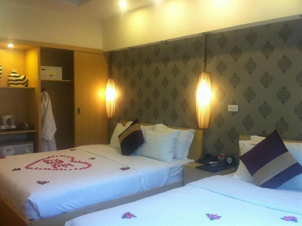 Bed in Hanoi Impressive Hotel