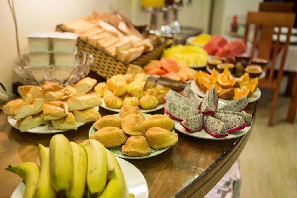 Hanoi Impressive Hotel