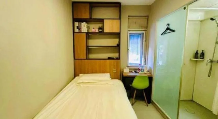 Bed in Jinjiang Inn Style Ningbo Railway Station