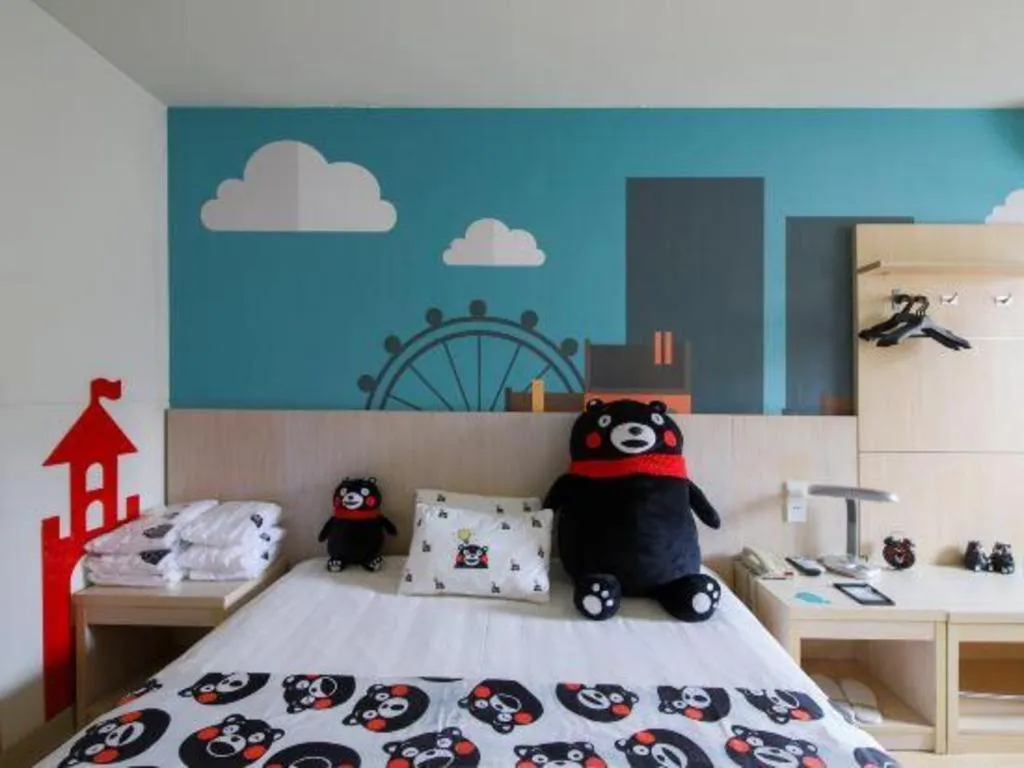 Bed in Jinjiang Inn Qingdao Hangzhou Rd.