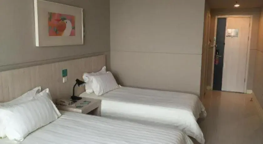 Bed in Jinjiang Inn Shanghai Songjiang University Town Bed in Jinjiang Inn Shanghai Songjiang University Town