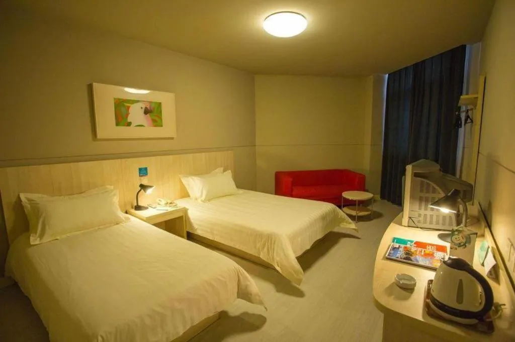 Bed in Jinjiang Inn Shanghai Songjiang University Town