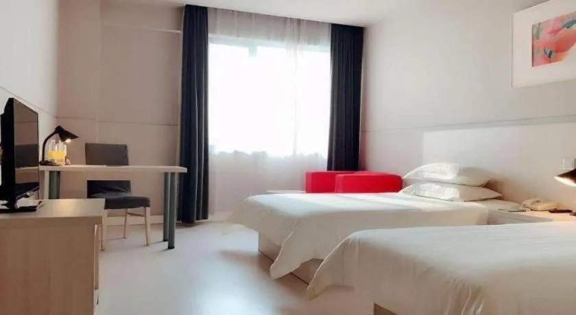 Bed in Jinjiang Inn Shanghai Songjiang University Town