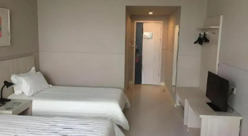 Bed in Jinjiang Inn Shanghai Songjiang University Town Bed in Jinjiang Inn Shanghai Songjiang University Town