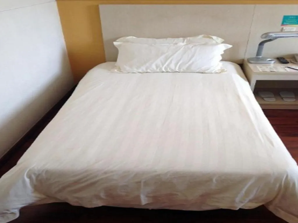 Jinjiang Inn Central Wuxi Train Station