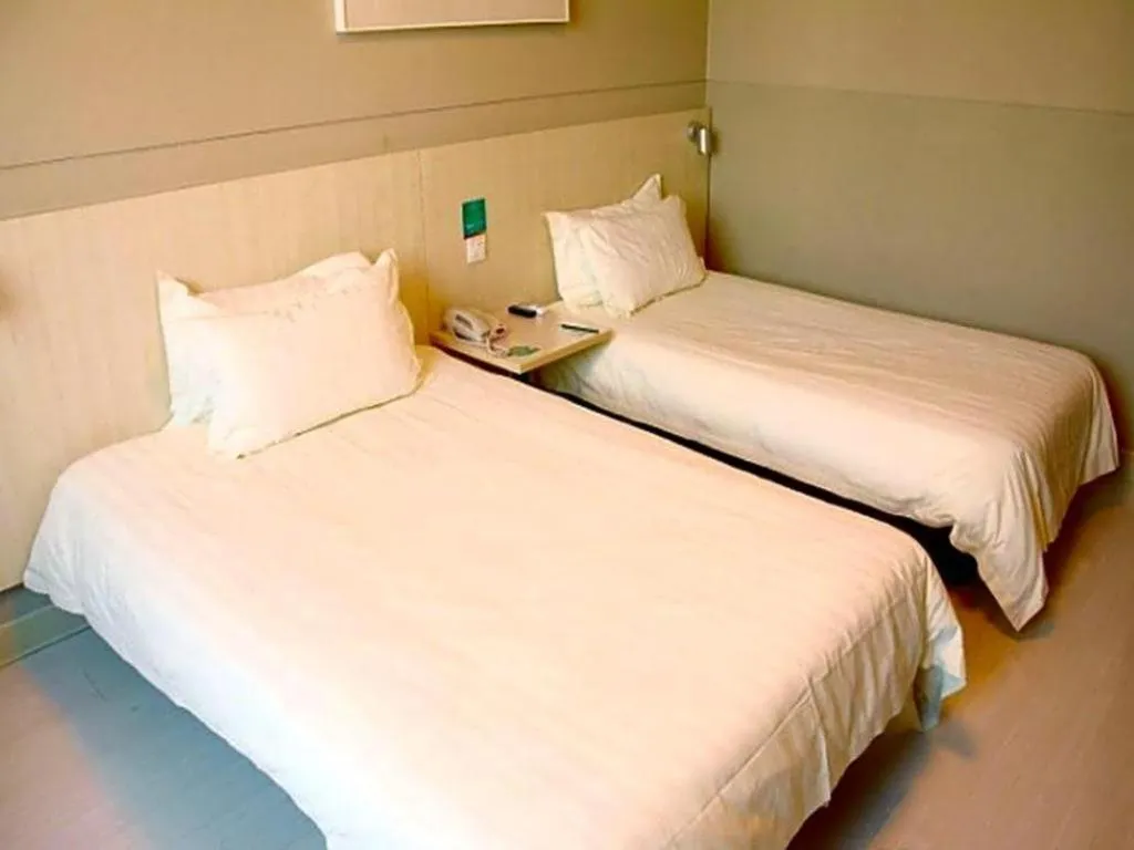 Jinjiang Inn Central Wuxi Train Station