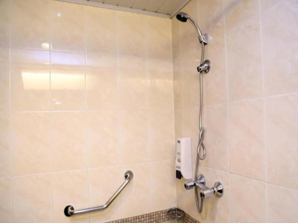 Jinjiang Inn Central Wuxi Train Station