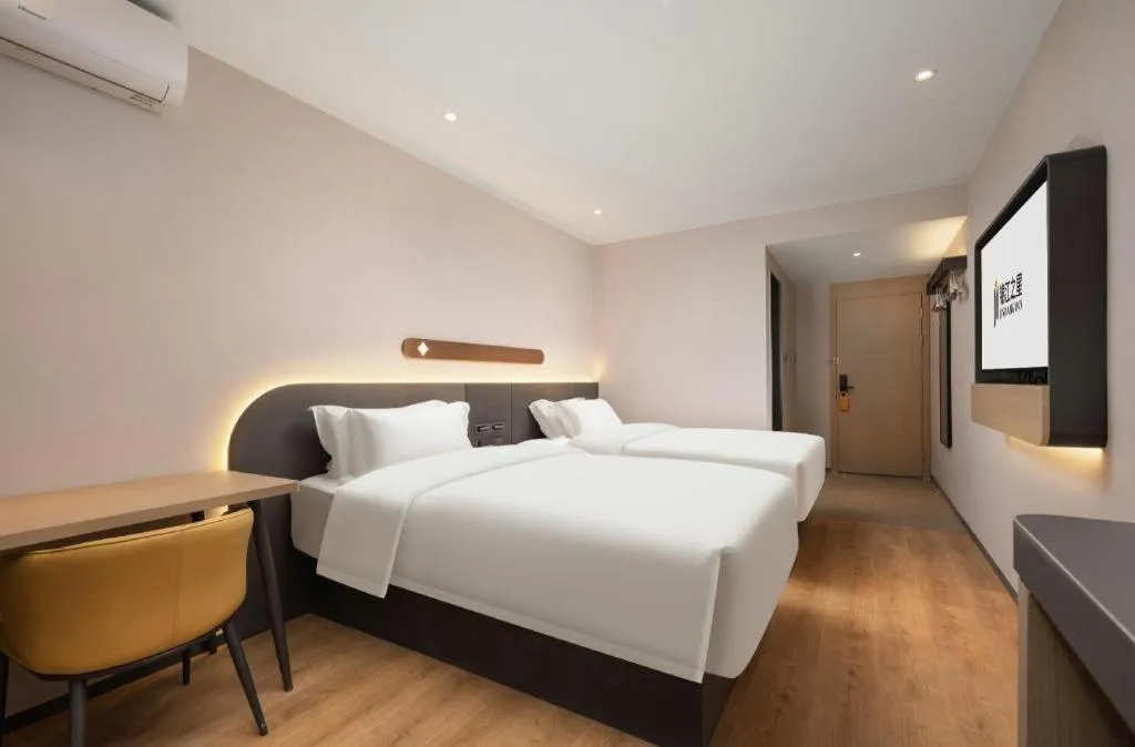 Bed in Jinjiang Inn Wuhan Hanjiang Road Metro Station Jiangtan Pedestrian Street