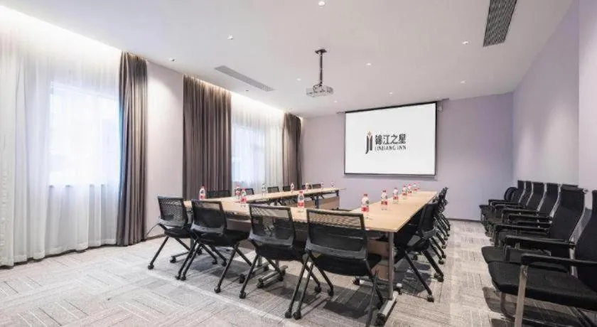 Jinjiang Inn Wuhan Hanjiang Road Metro Station Jiangtan Pedestrian Street