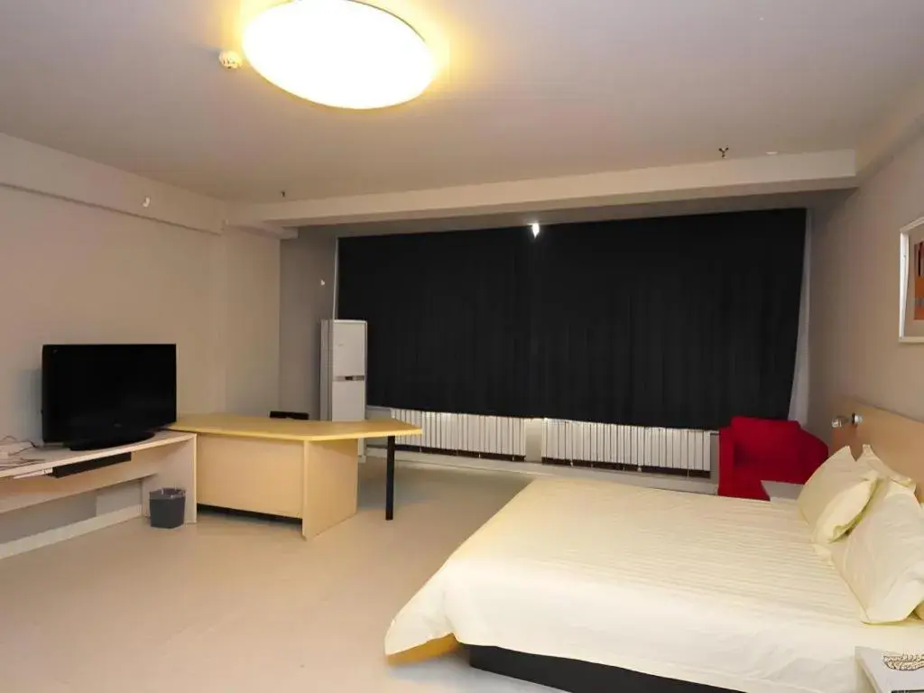 Bed in Jinjiang Inn JiNan Daminghu New Scenic Area Lishan Road Bed in Jinjiang Inn JiNan Daminghu New Scenic Area Lishan Road