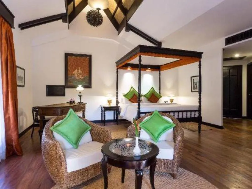 Bed in Angkor Village Resort & Spa