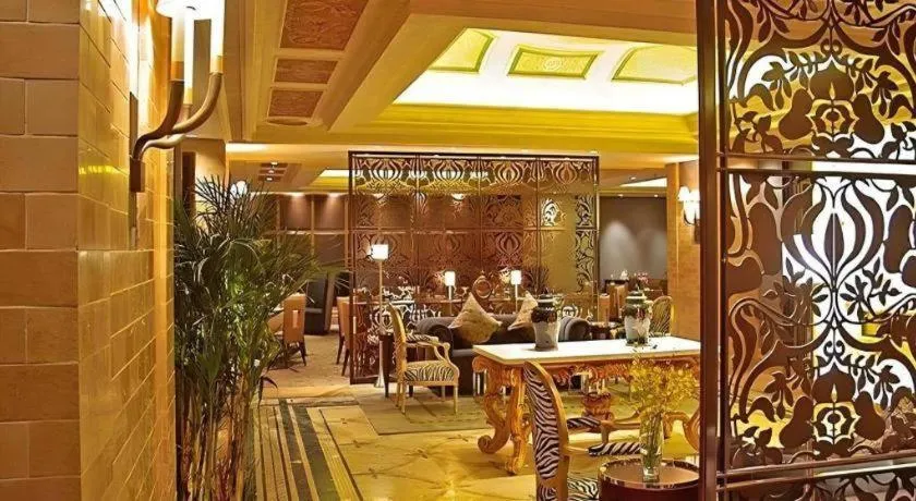 New Century Hangzhou Grand Hotel