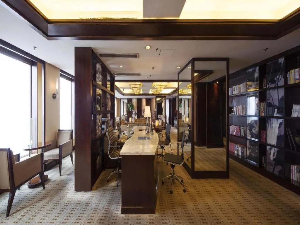 New Century Hangzhou Grand Hotel