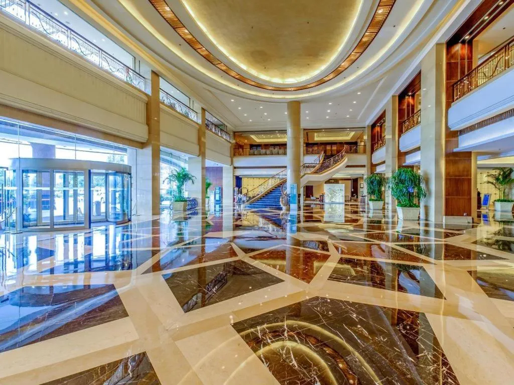 New Century Hangzhou Grand Hotel