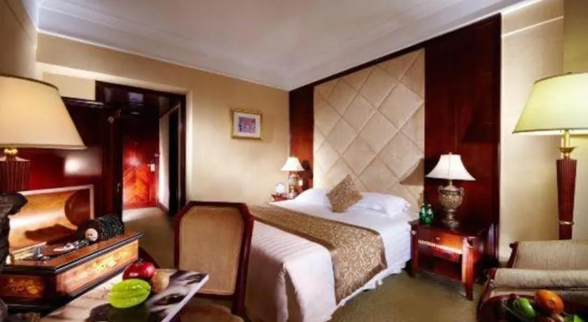 Bed in New Century Hotel Taizhou