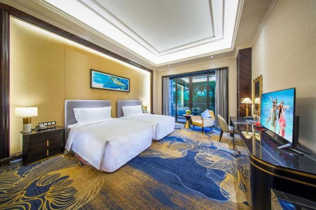 Bed in Chateau StarRiver Guangzhou Peninsula