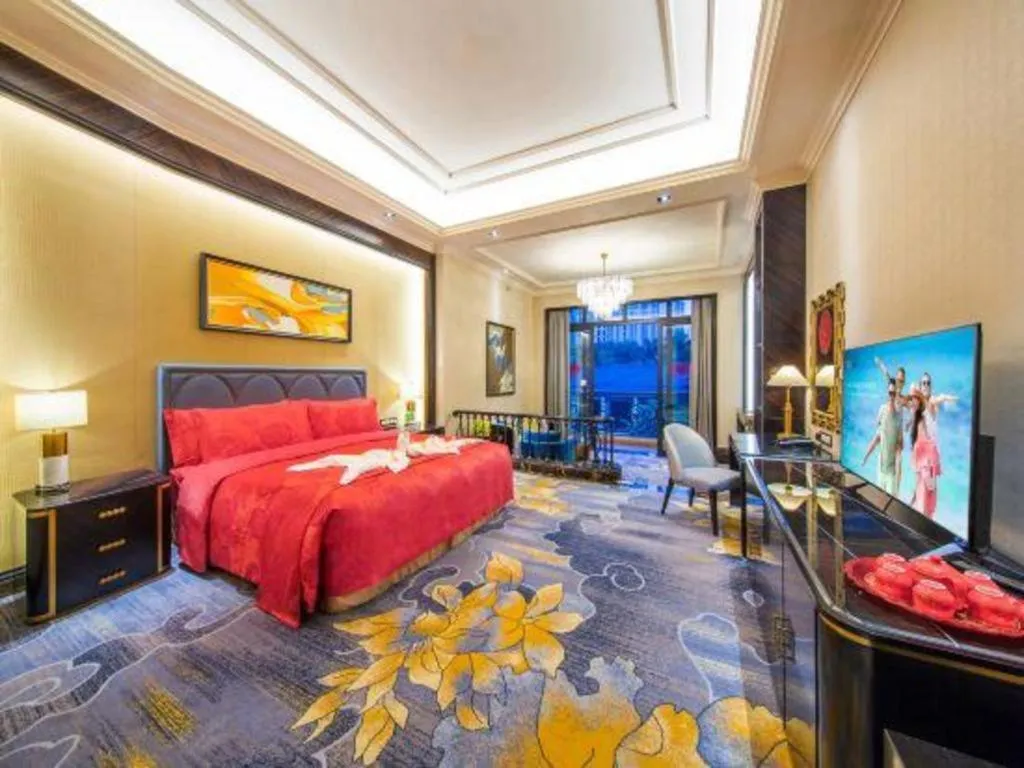 Bed in Chateau StarRiver Guangzhou Peninsula