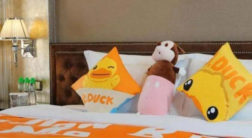 Bed in Chateau StarRiver Guangzhou Peninsula