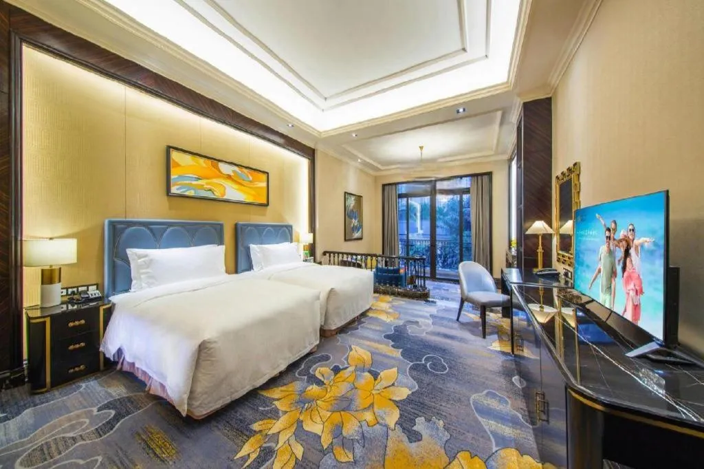 Bed in Chateau StarRiver Guangzhou Peninsula