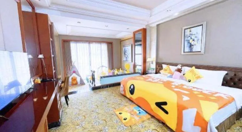 Bed in Chateau StarRiver Guangzhou Peninsula