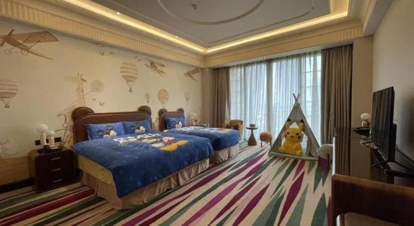 Bed in Chateau StarRiver Guangzhou Peninsula