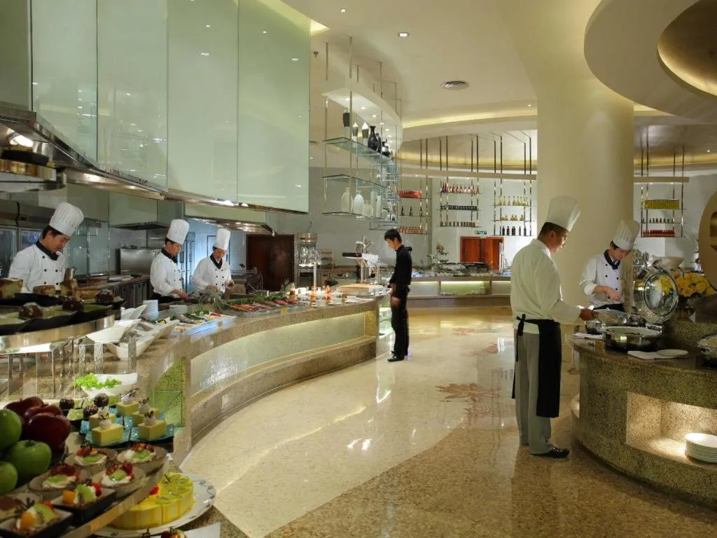 New Century Grand Changchun Hotel