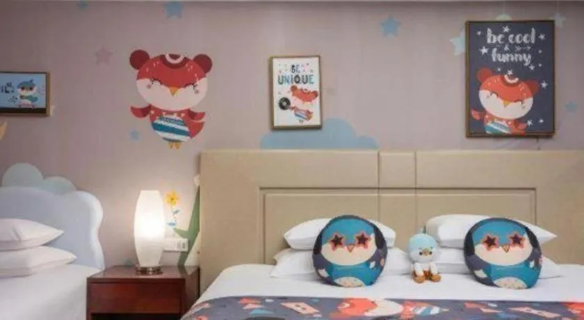 Bed in New Century Grand Changchun Hotel