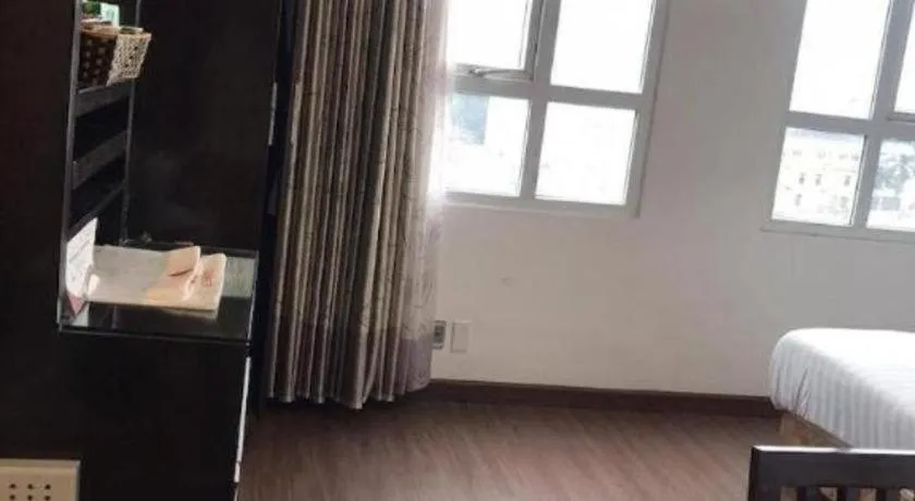 Bed in New Moon Hotel