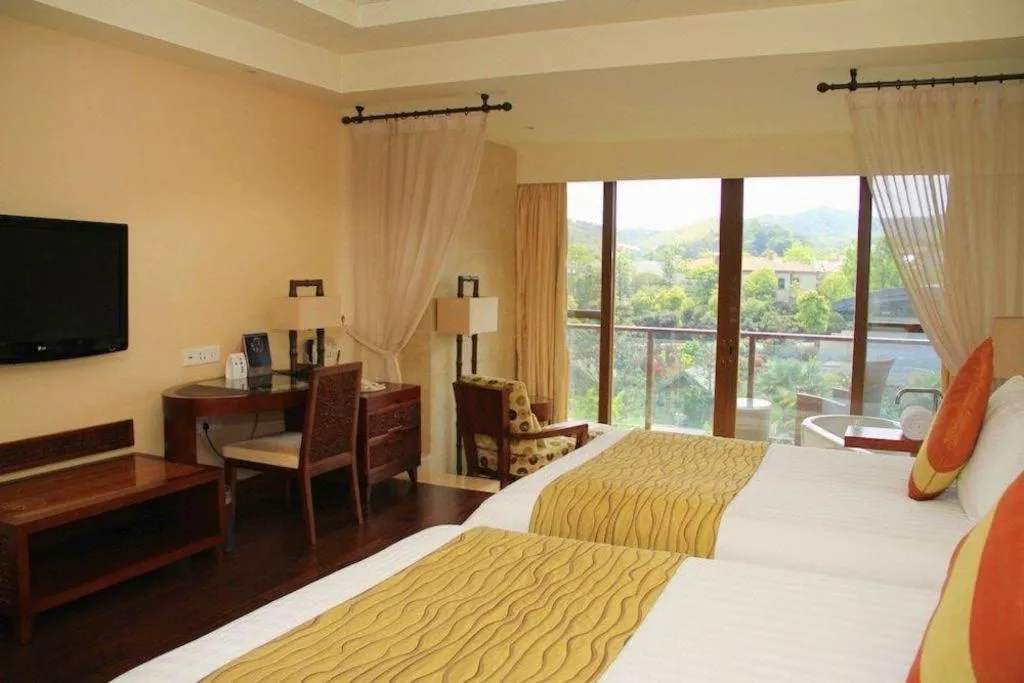 Bed in New Century Resort Jiulong Lake Ningbo