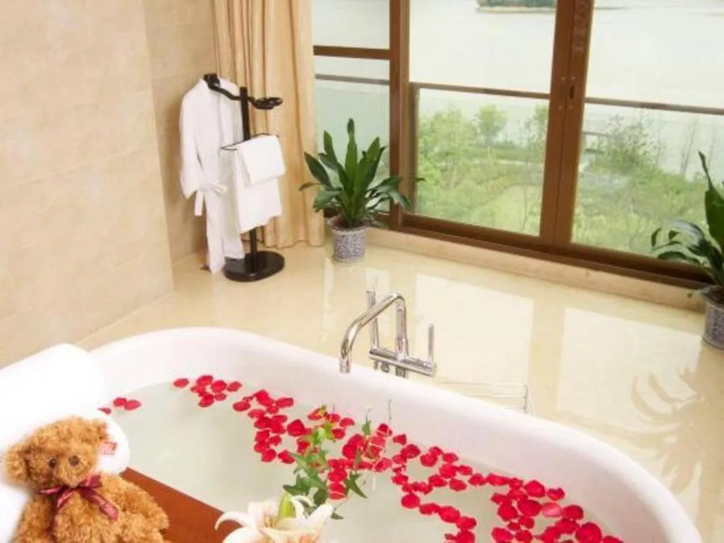 New Century Resort Jiulong Lake Ningbo