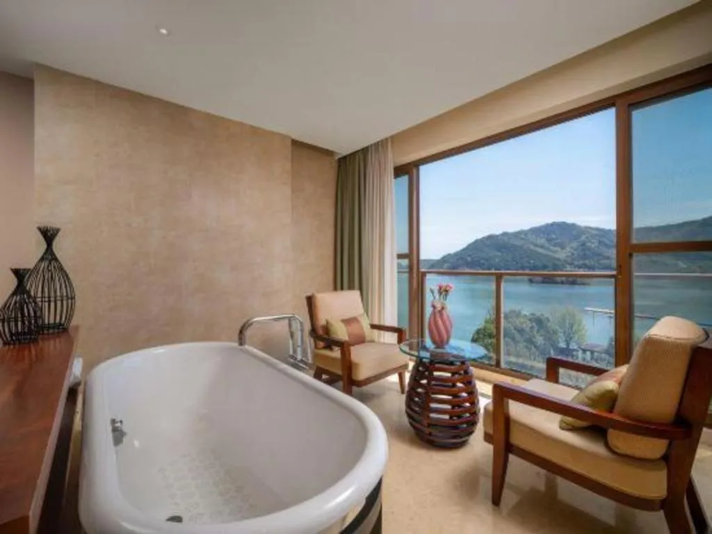 New Century Resort Jiulong Lake Ningbo