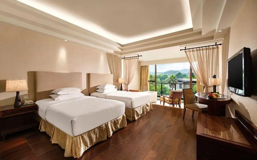 Bed in New Century Resort Jiulong Lake Ningbo