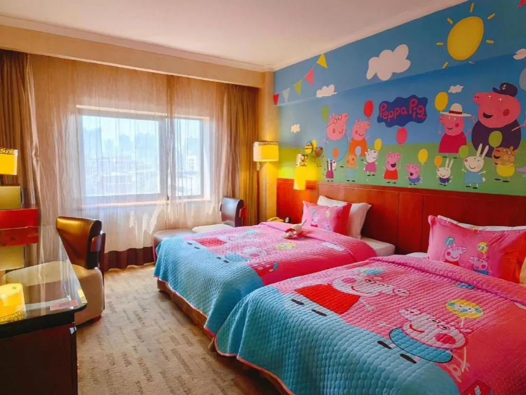 Bed in Xian Grand Noble Hotel