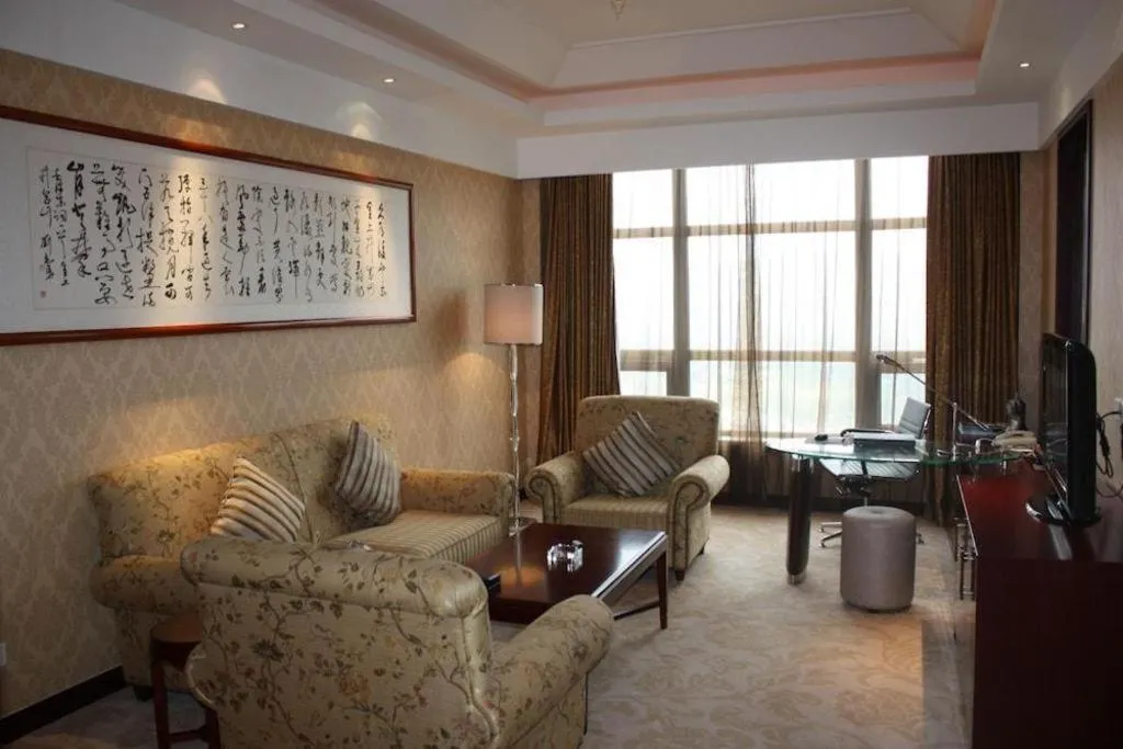 New Century Hotel Zaozhuang Fengming