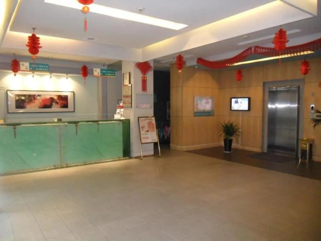 Jinjiang Inn Jiangyin Sports Center Chengjiang Middle Road