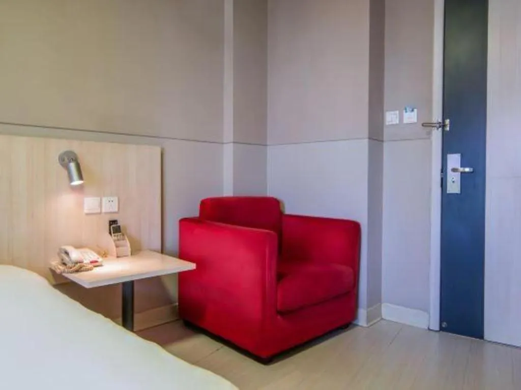 Bed in Jinjiang Inn Zhoushan Putuo Shenjiamen