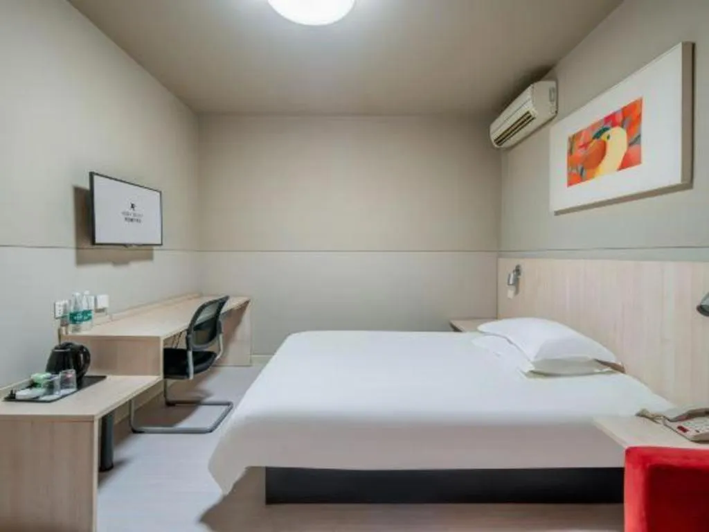 Bed in Jinjiang Inn Zhoushan Putuo Shenjiamen