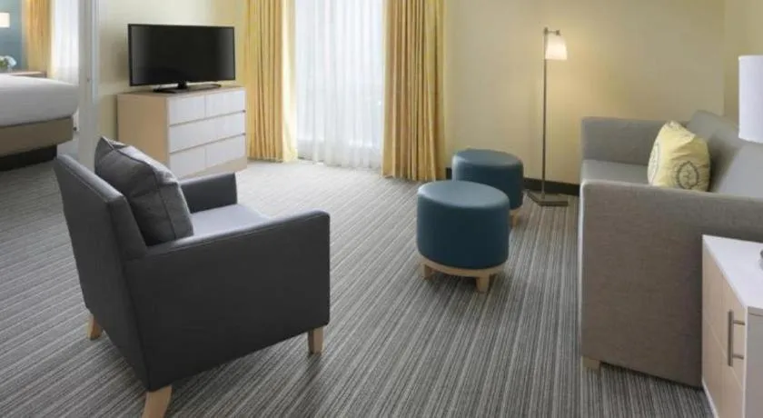 Bed in Sonesta ES Suites Ann Arbor