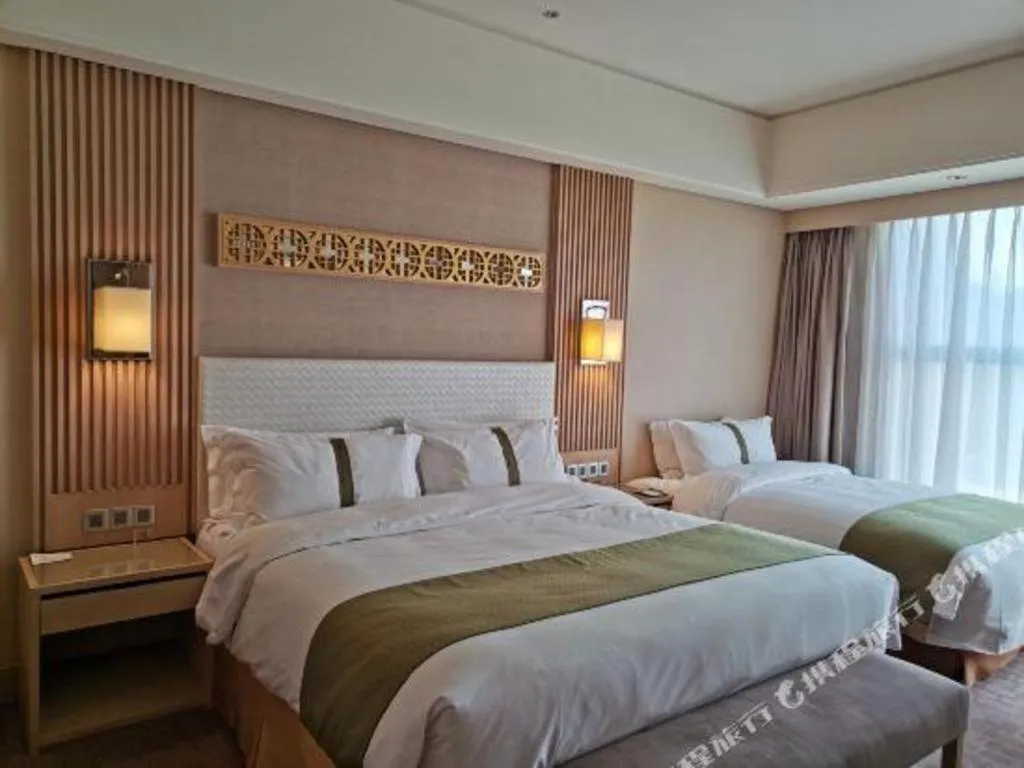 Bed in Datong Hotel