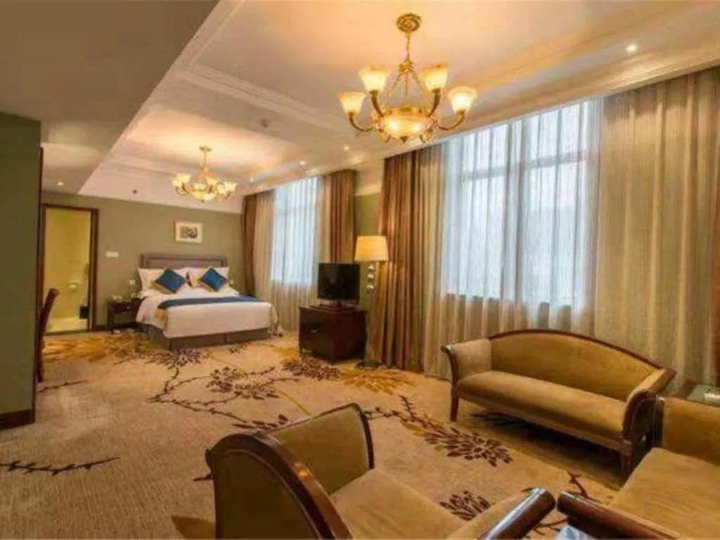 Bed in Datong Hotel