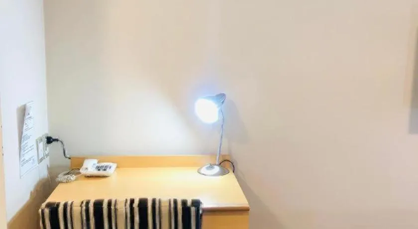 Bed in Christchurch Motel