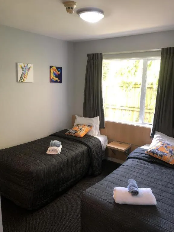 Bed in Christchurch Motel