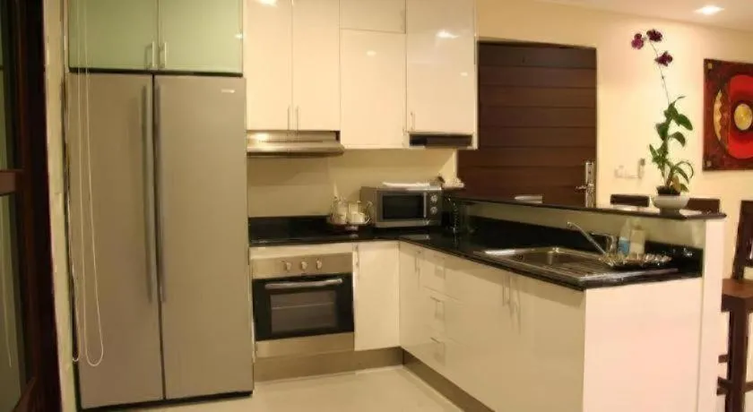 Grand Hill Residence
