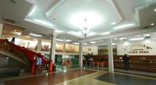 Lucky Star Hotel
