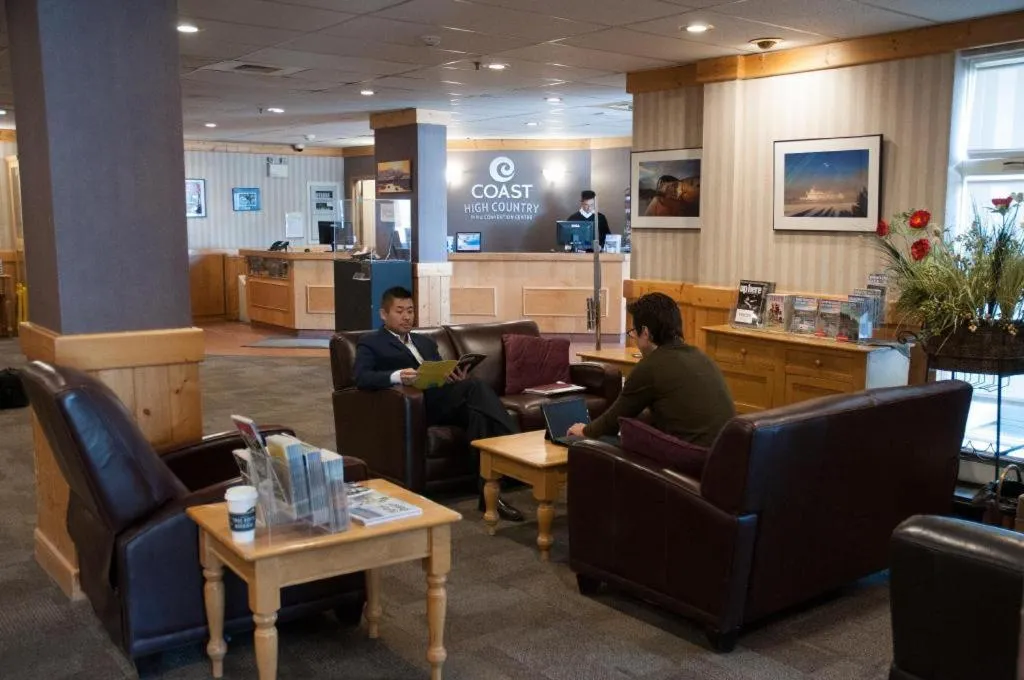 Coast High Country Inn