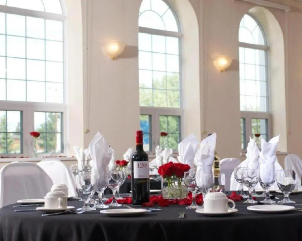 Coast High Country Inn