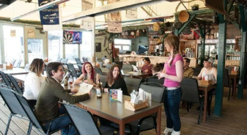 Coast High Country Inn