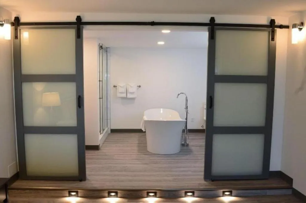 Coast High Country Inn